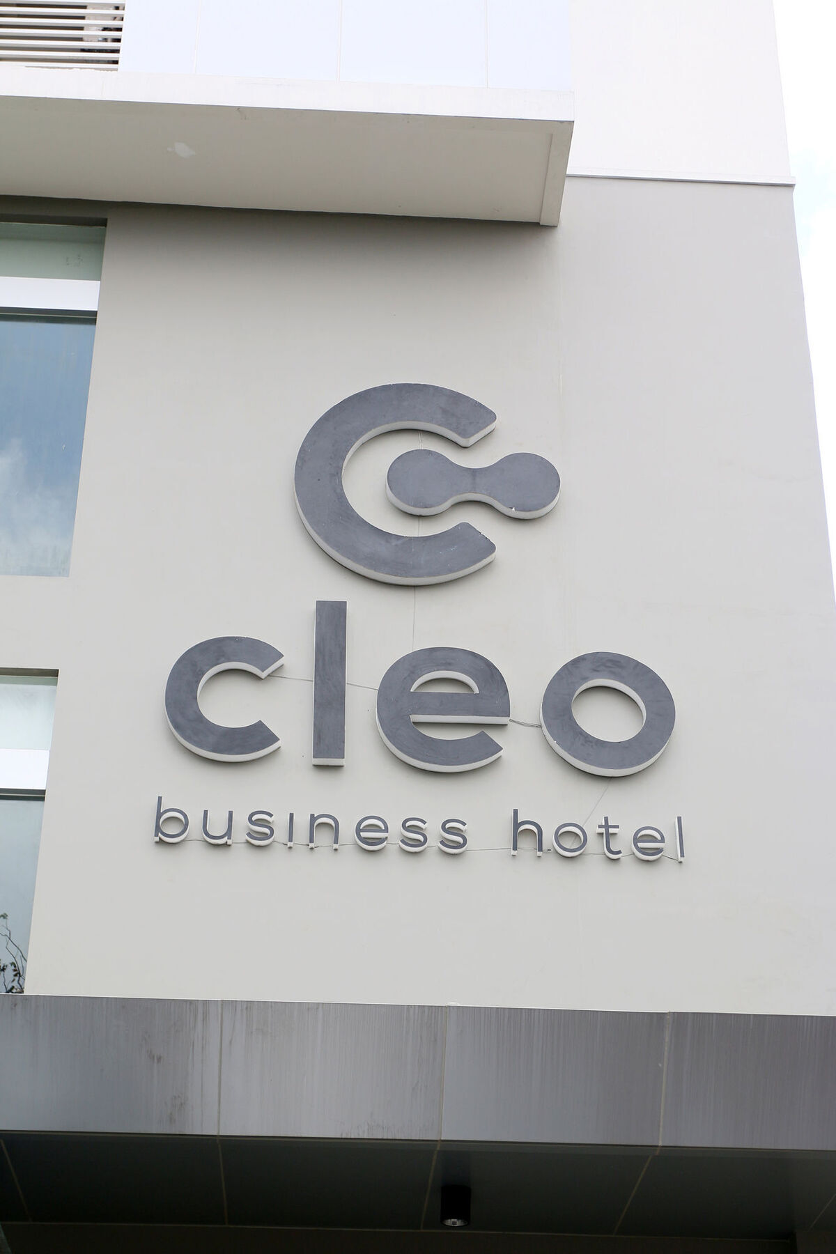 Cleo Hotel Jemursari Surabaya Eksteriør billede